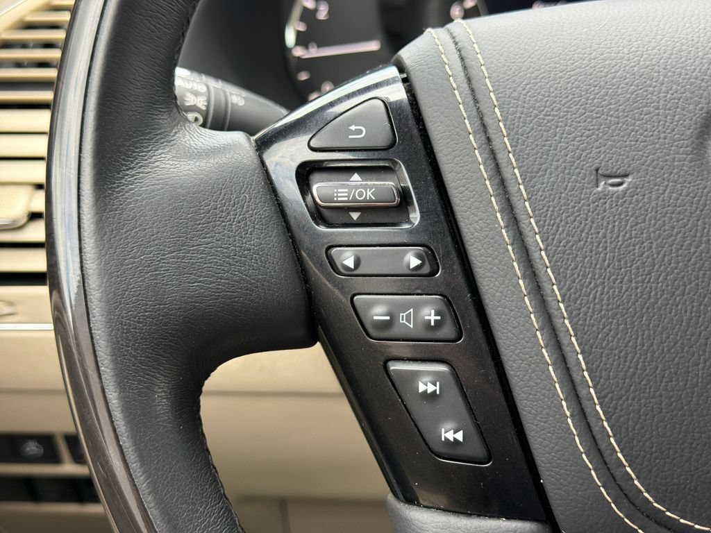 Used 2023 INFINITI QX80 Sensory w/ All-Season Package AWD/4WD image 21
