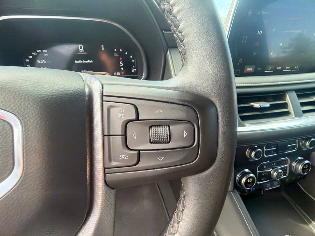 Used 2024 GMC Yukon SLT AWD/4WD image 25