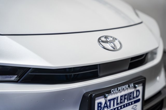 New 2026 Toyota Prius Plug-In Hybrid image 12