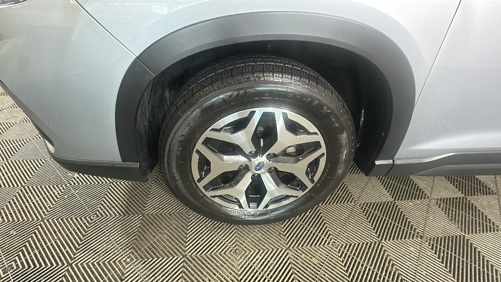 Used 2019 Subaru Forester Premium w/ Popular Package #1 AWD/4WD image 11