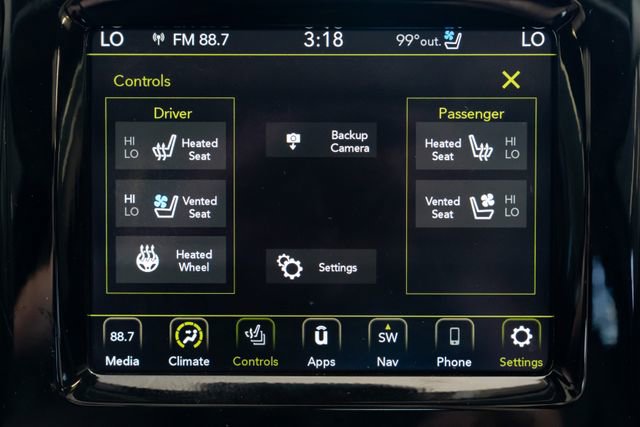 Used 2021 Jeep Cherokee Limited w/ Elite Package AWD/4WD image 18