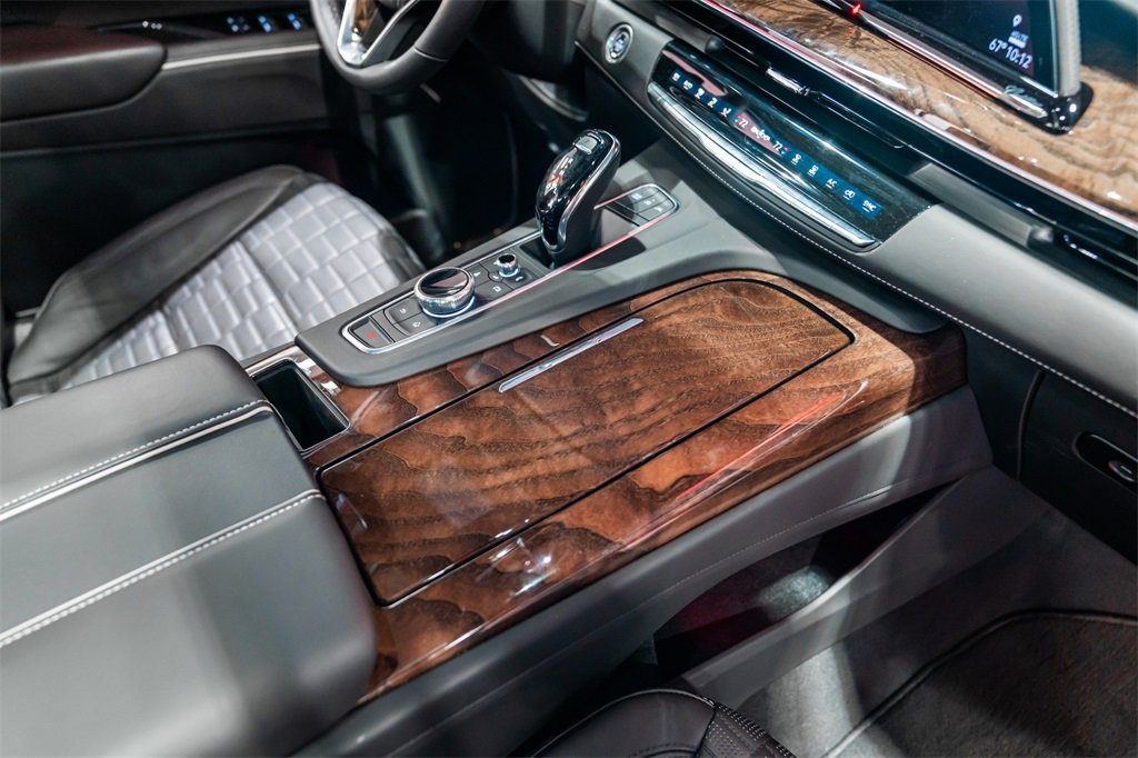 Used 2021 Cadillac Escalade Premium Luxury Platinum image 24