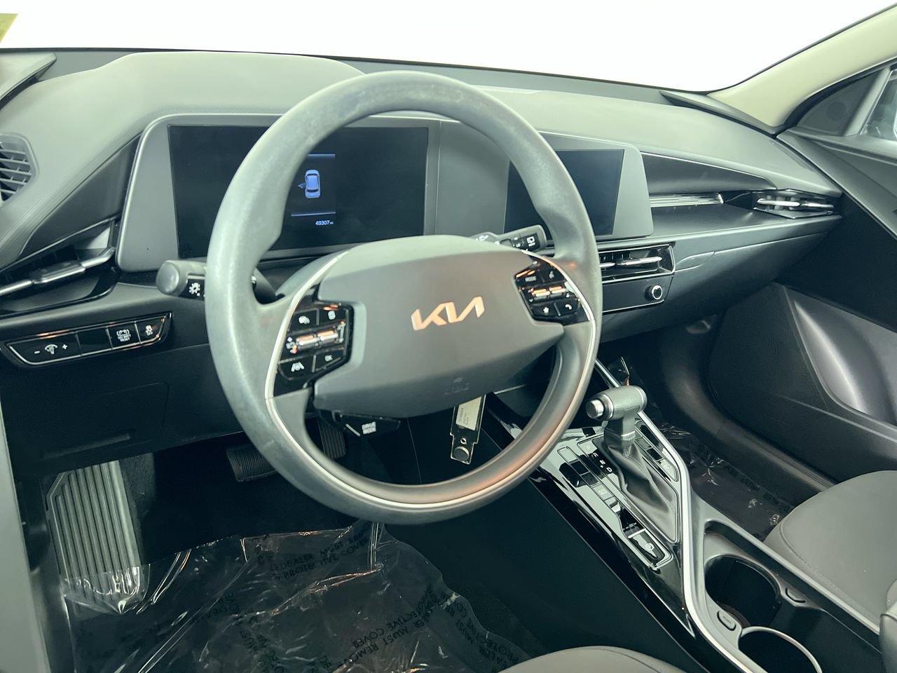 Certified 2023 Kia Niro LX FWD image 26