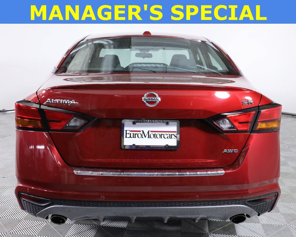 Used 2021 Nissan Altima 2.5 SR AWD/4WD image 5