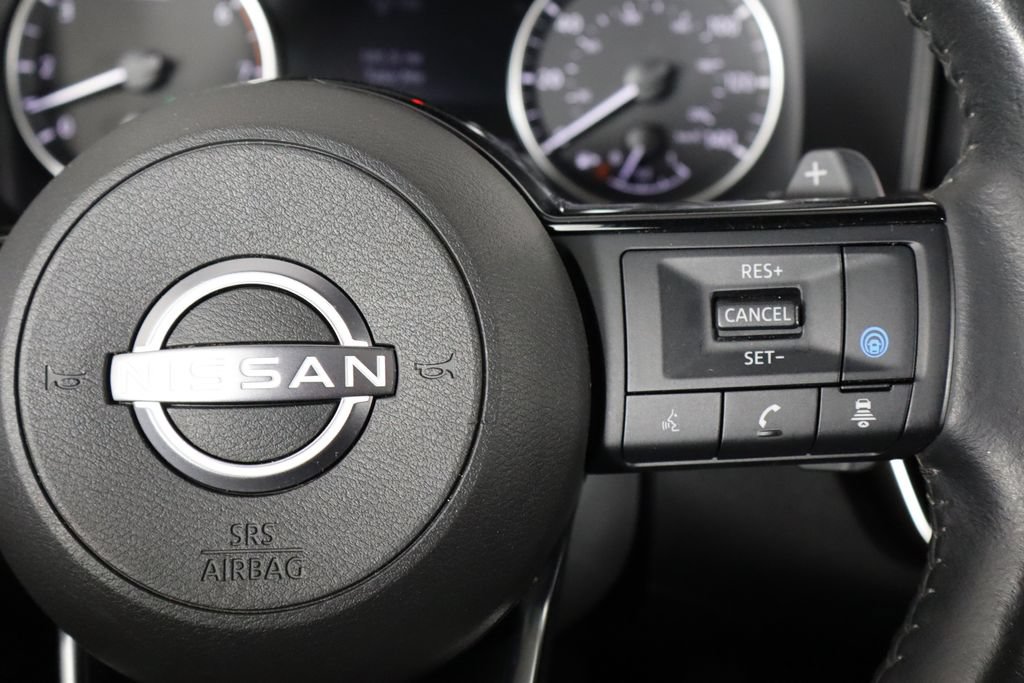 Used 2023 Nissan Rogue SL FWD image 10