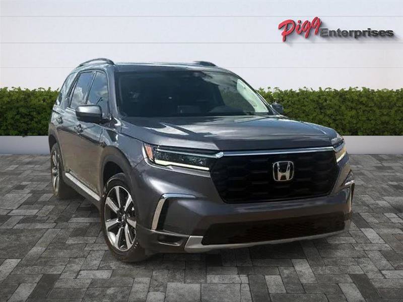 Used 2025 Honda Pilot Elite image 6