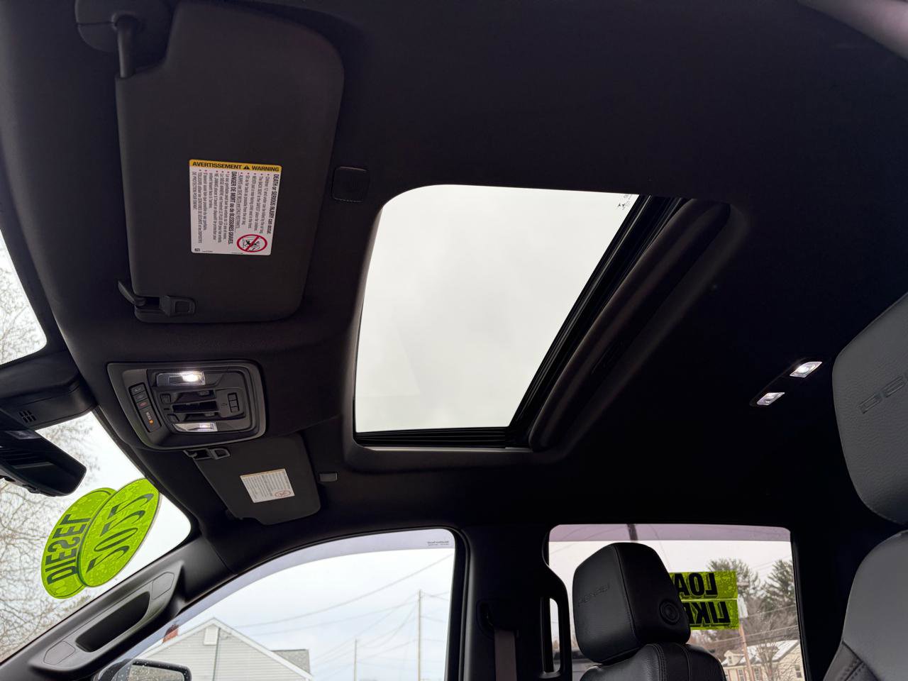 Used 2022 GMC Sierra 3500 Denali w/ Denali Ultimate Package image 9