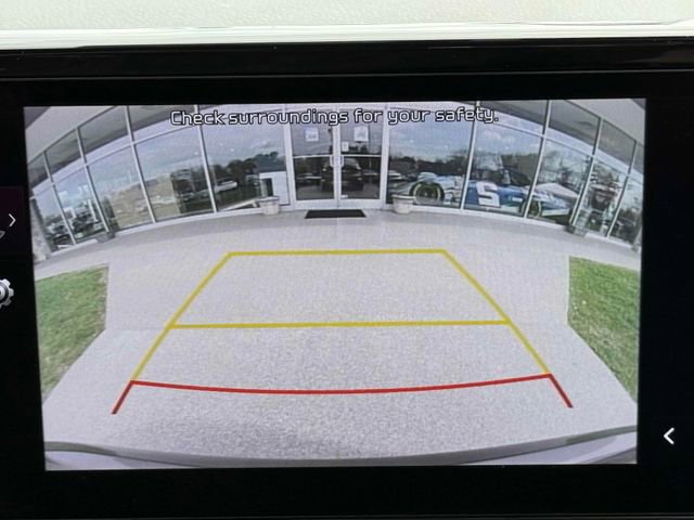 Used 2023 Kia Forte GT-Line w/ GT-Line Premium Package image 5