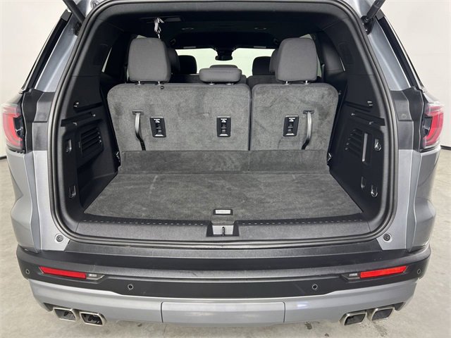 Used 2025 GMC Acadia Elevation image 27