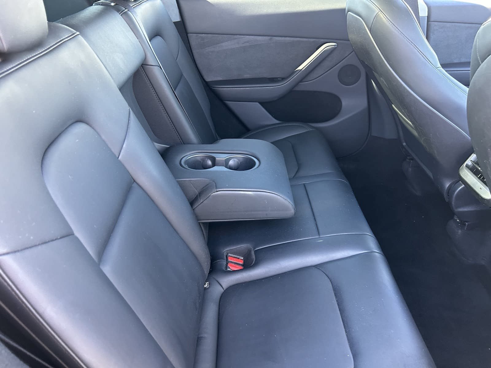 Used 2023 Tesla Model Y AWD image 17