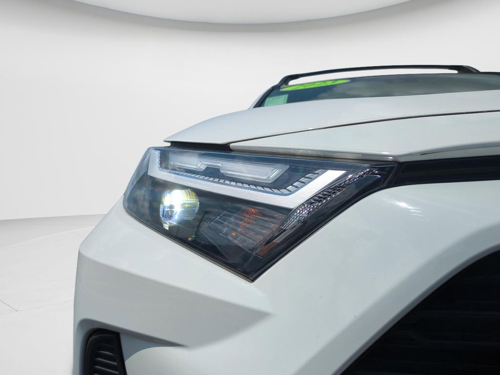 Used 2023 Toyota RAV4 XLE w/ XLE Grade Weather Package image 11