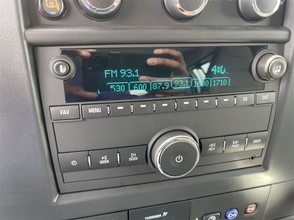 New 2025 Chevrolet Express 3500 Extended w/ Driver Convenience Package image 11