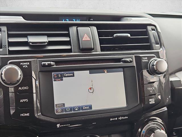 Used 2018 Toyota 4Runner TRD Off-Road Premium AWD/4WD image 13