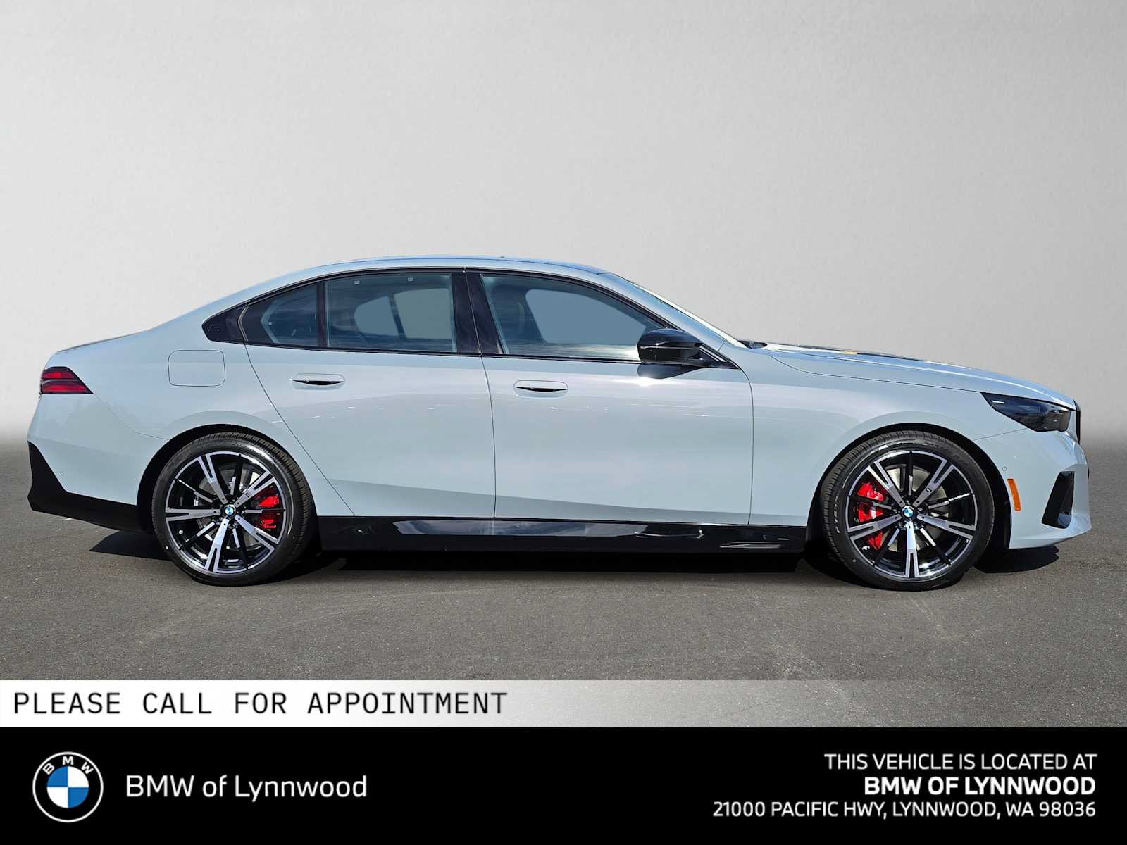New 2026 BMW i5 w/ Executive Package AWD/4WD image 2