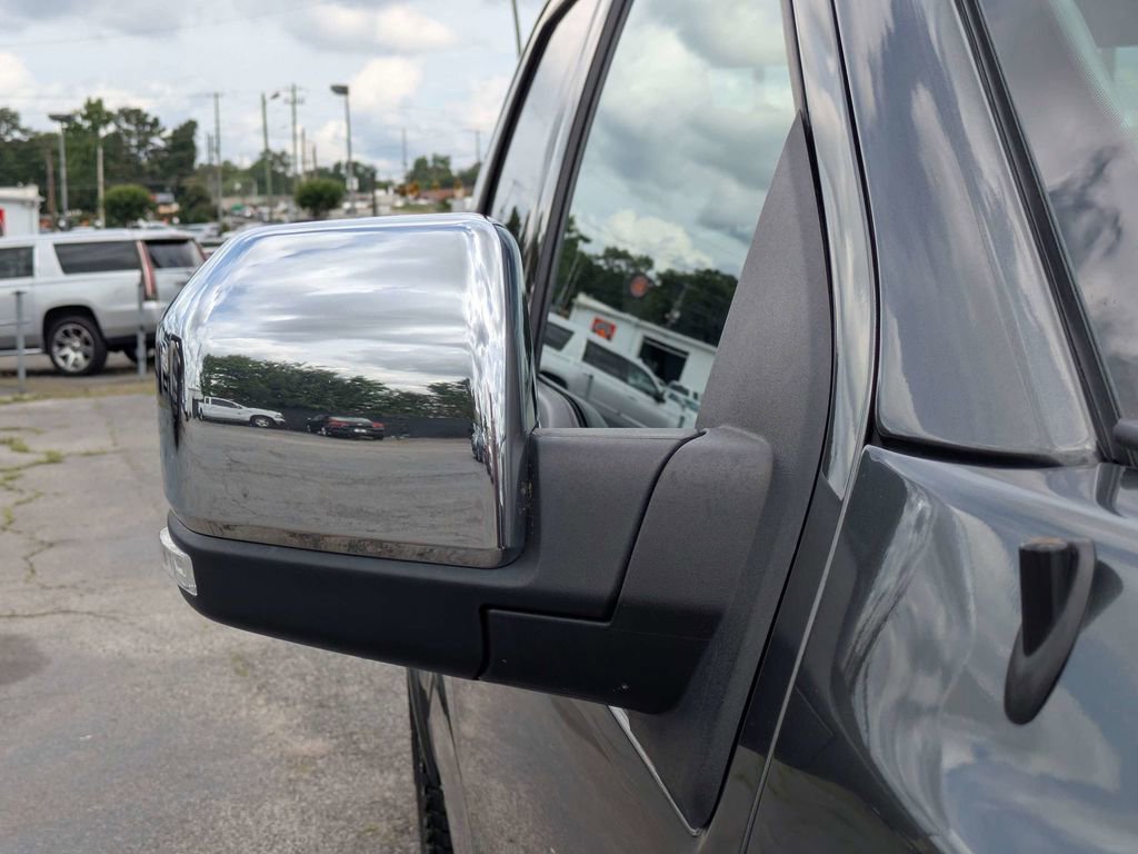 Used 2020 Ford F150 Lariat w/ Equipment Group 502A Luxury AWD/4WD image 11