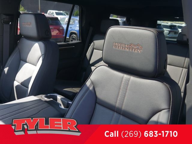 New 2026 Chevrolet Tahoe High Country w/ LPO, Illumination Package AWD/4WD image 39