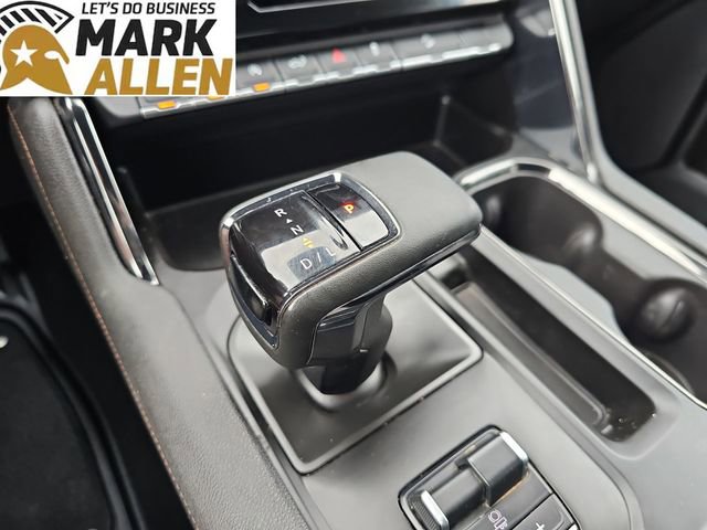 Used 2024 GMC Sierra 1500 AT4 w/ Technology Package AWD/4WD image 16