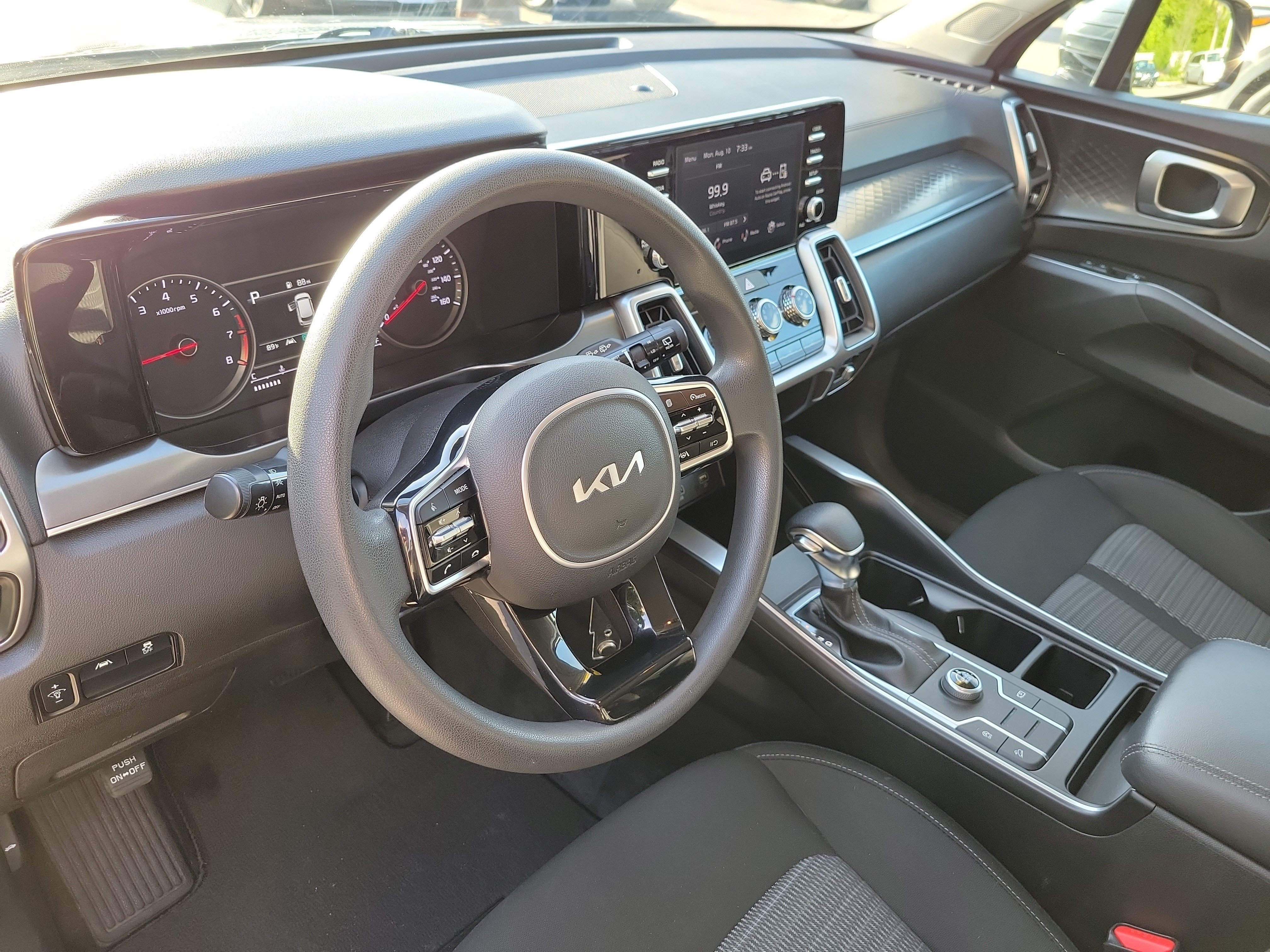 Certified 2022 Kia Sorento LX FWD image 22