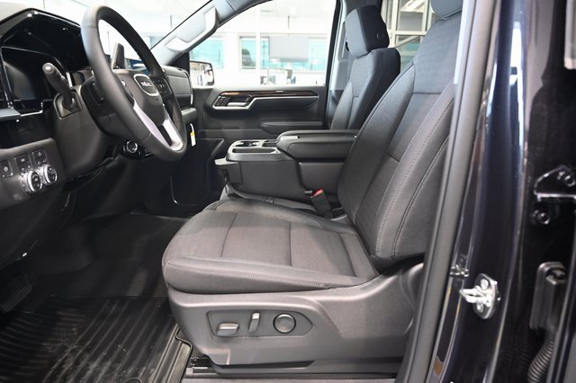 New 2026 GMC Sierra 1500 Elevation image 10