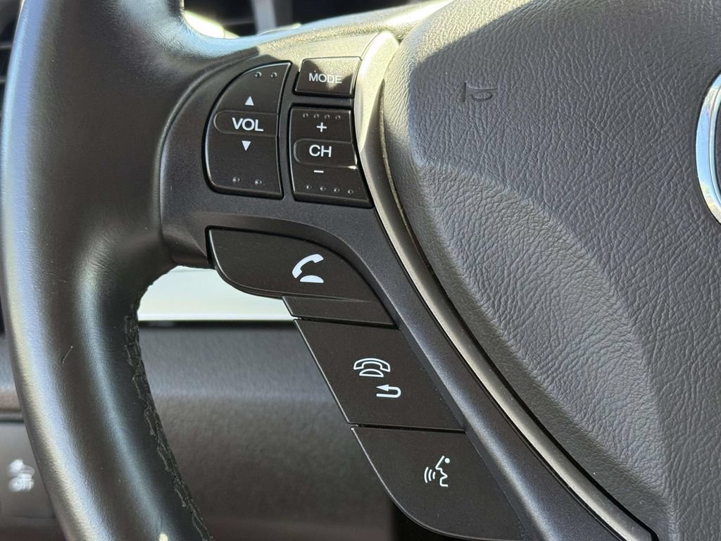 Used 2019 Acura ILX FWD image 30