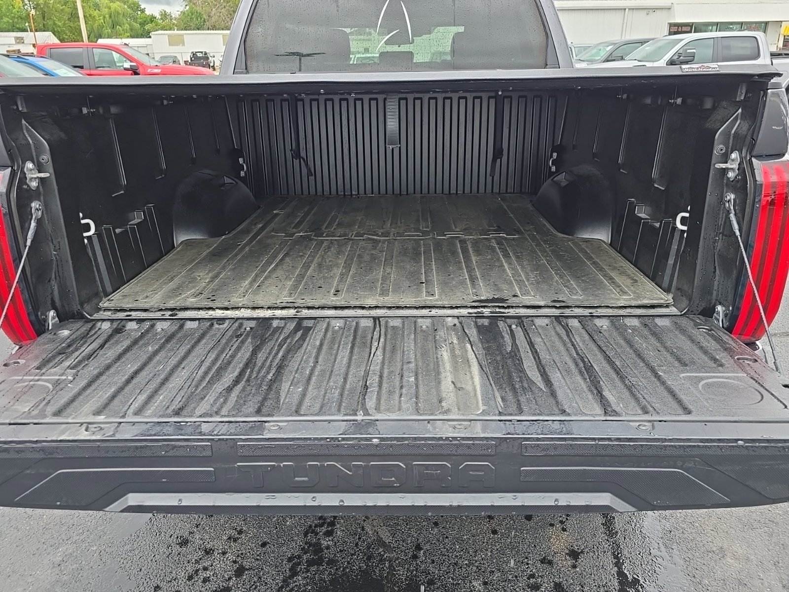 Used 2023 Toyota Tundra SR5 w/ SR5 Convenience Package AWD/4WD image 53