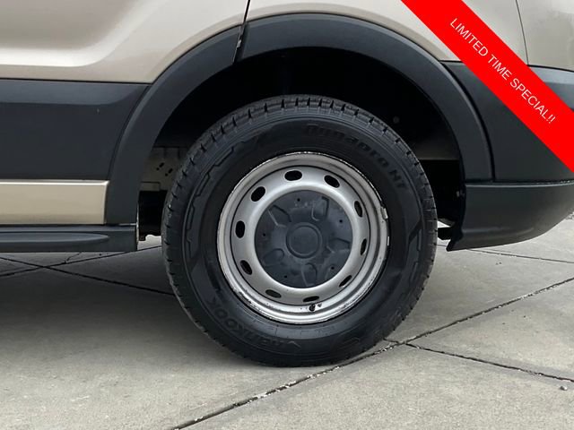 Used 2018 Ford Transit 250 148 Medium Roof image 9