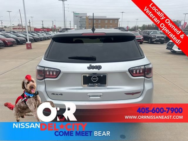 Used 2025 Jeep Compass Trailhawk image 4