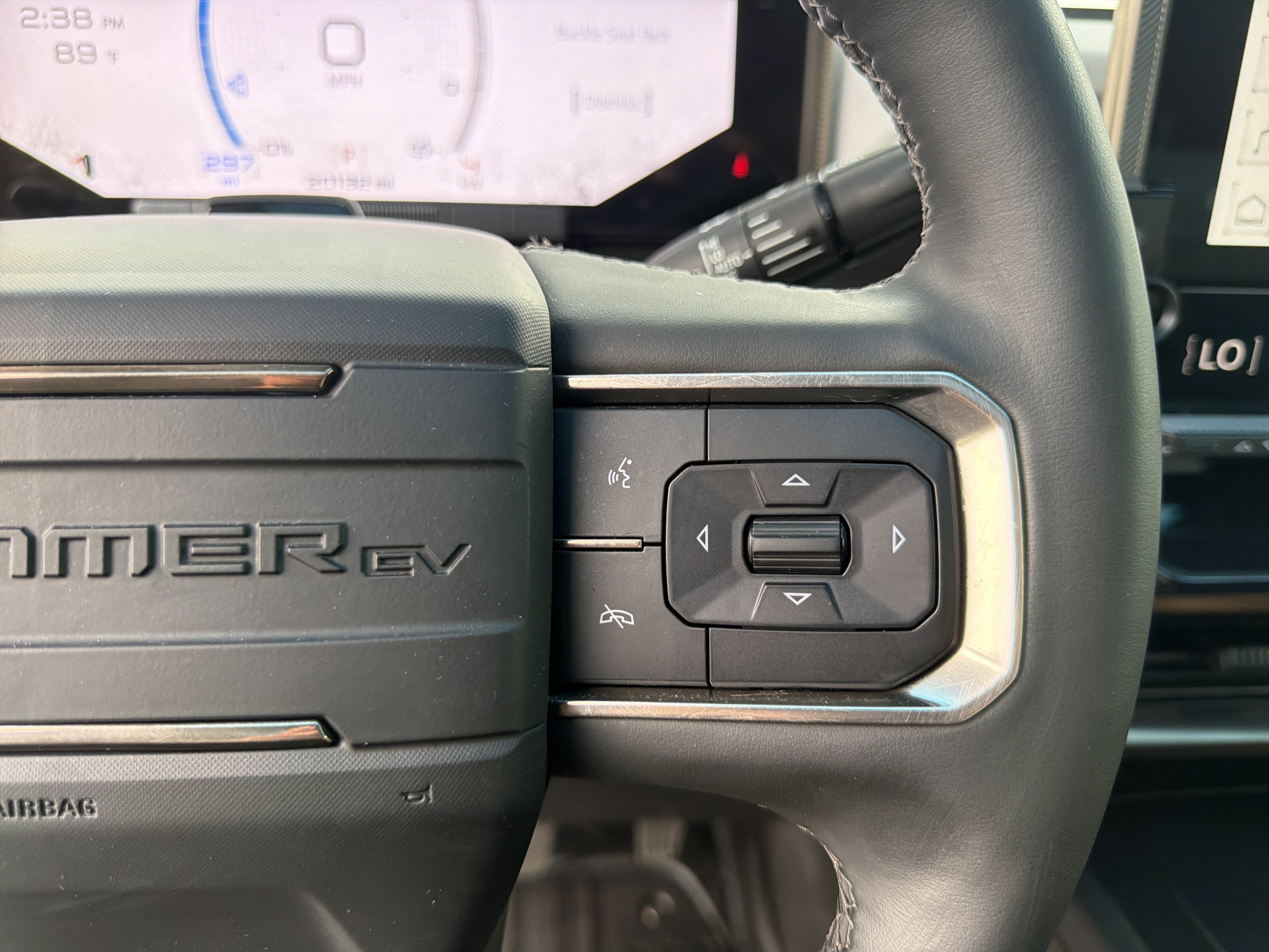 Used 2024 GMC Hummer EV 3X w/ LPO, Illumination Package AWD/4WD image 35