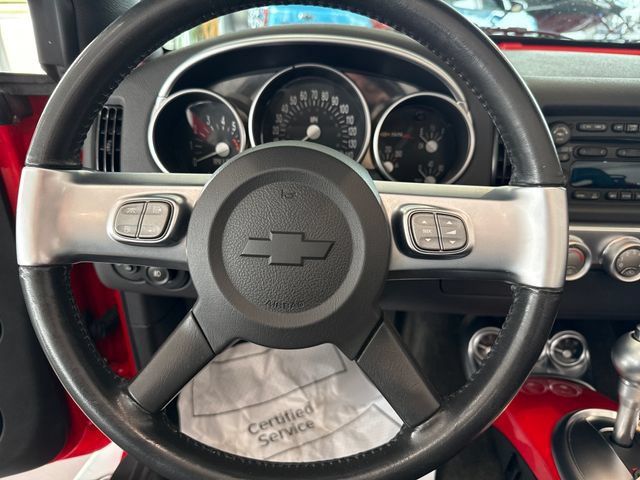 Used 2004 Chevrolet SSR w/ Preferred Equipment Group RWD image 17