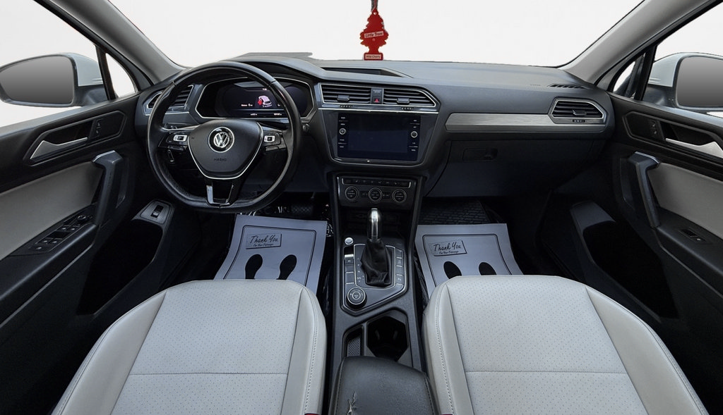 Used 2019 Volkswagen Tiguan SEL AWD/4WD image 16