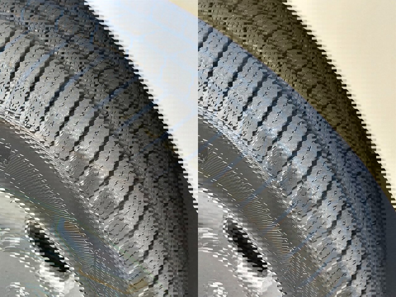 Used 2005 Cadillac Escalade AWD image 62