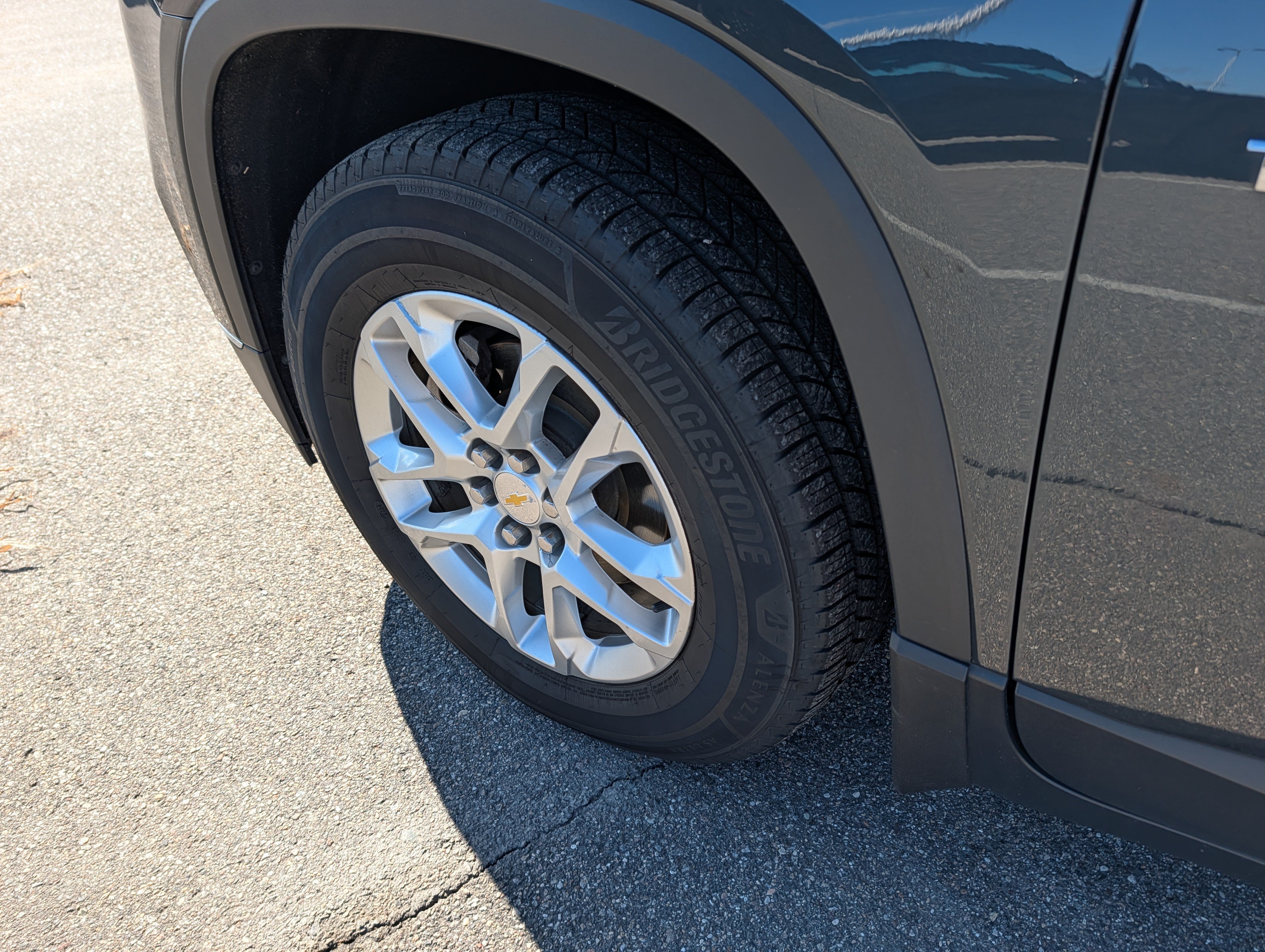Used 2019 Chevrolet Traverse LT AWD/4WD image 5