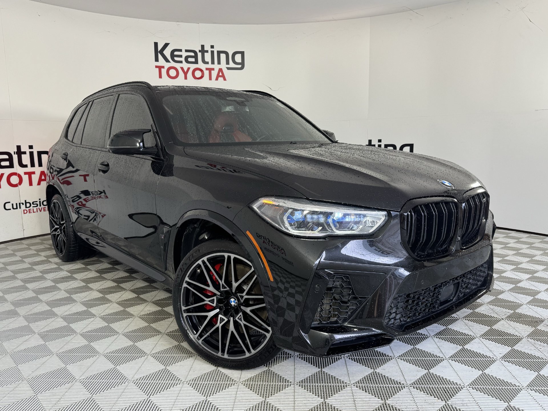 Used 2021 BMW X5 M w/ Competition Package AWD/4WD image 2