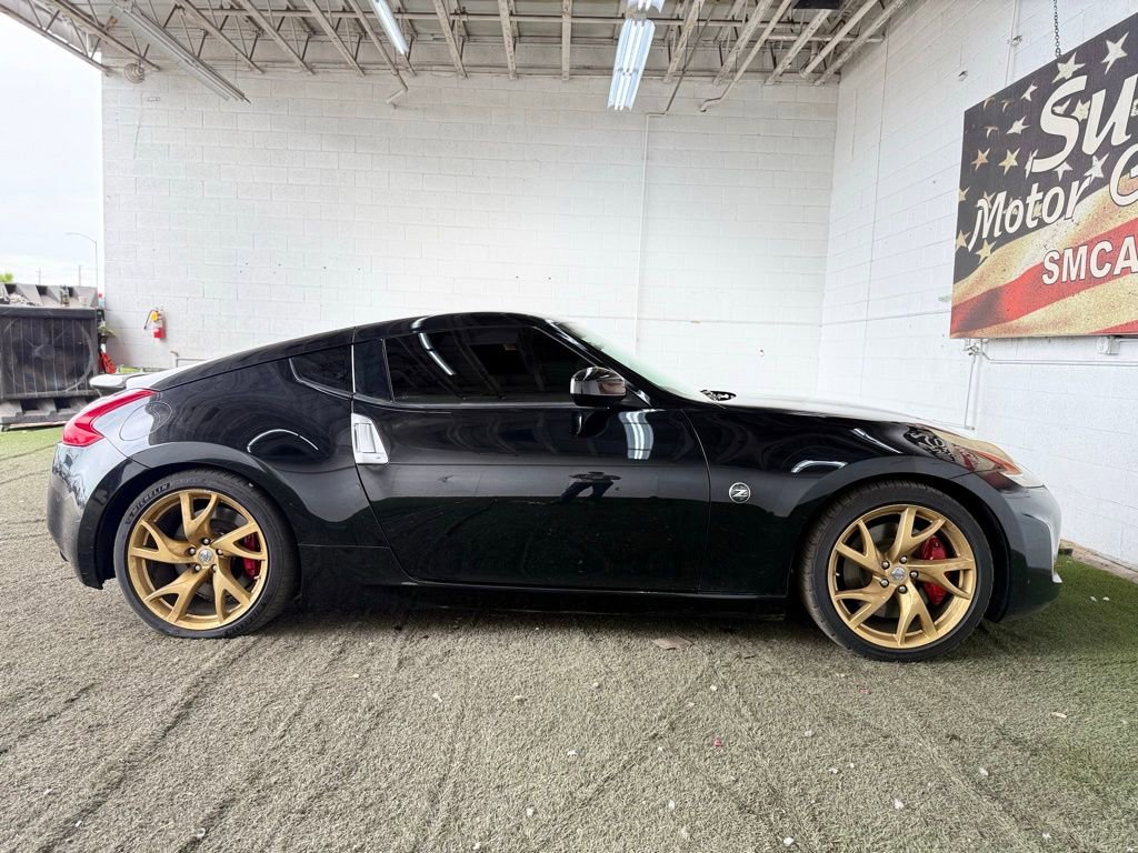 Used 2017 Nissan 370Z w/ Sport Package image 9