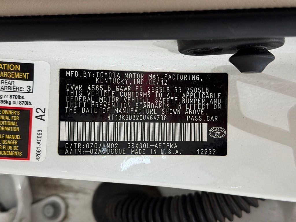 Used 2012 Toyota Avalon Limited FWD image 32
