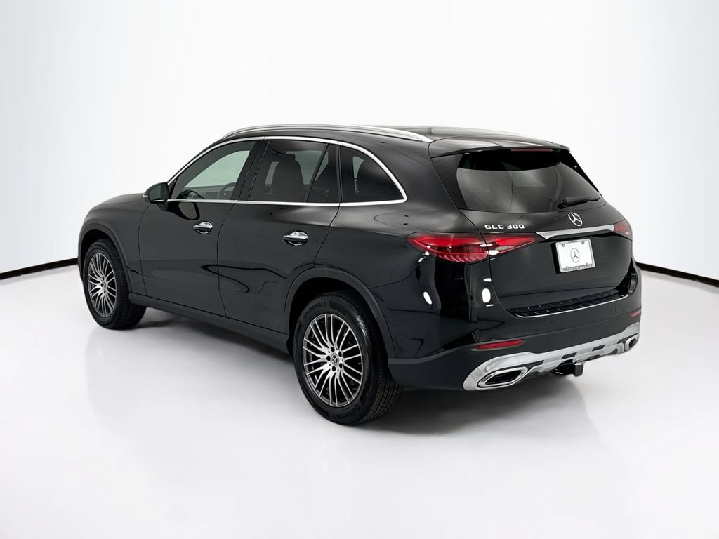 Used 2026 Mercedes-Benz GLC 300 image 7