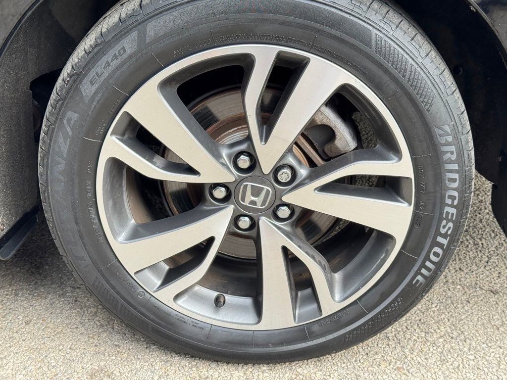Used 2024 Honda Odyssey Touring image 8
