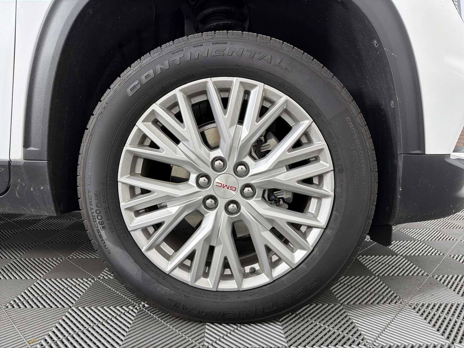 New 2025 GMC Acadia Elevation w/ Elevation Premium Package image 20