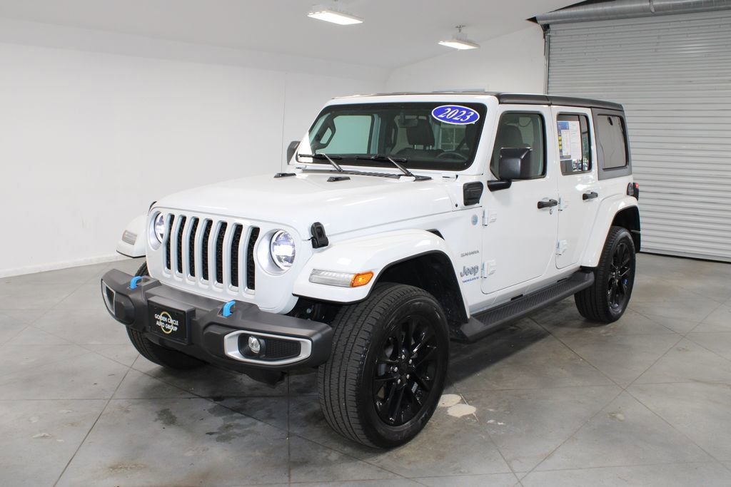 Used 2023 Jeep Wrangler Unlimited Sahara w/ Cold Weather Group image 4