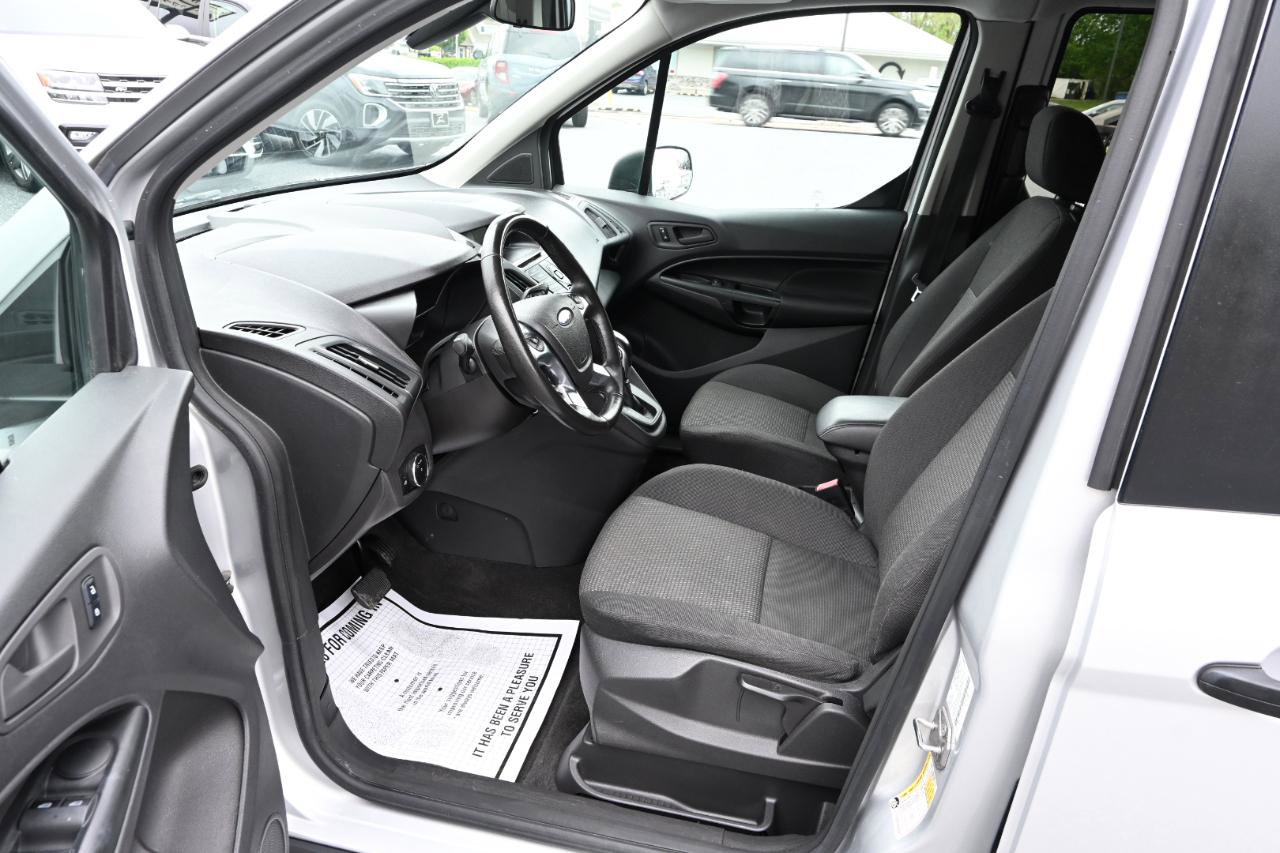 Used 2018 Ford Transit Connect XL FWD image 16