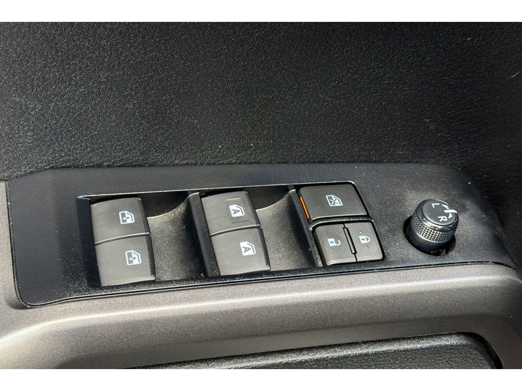 Used 2023 Toyota Tacoma TRD Pro AWD/4WD image 12
