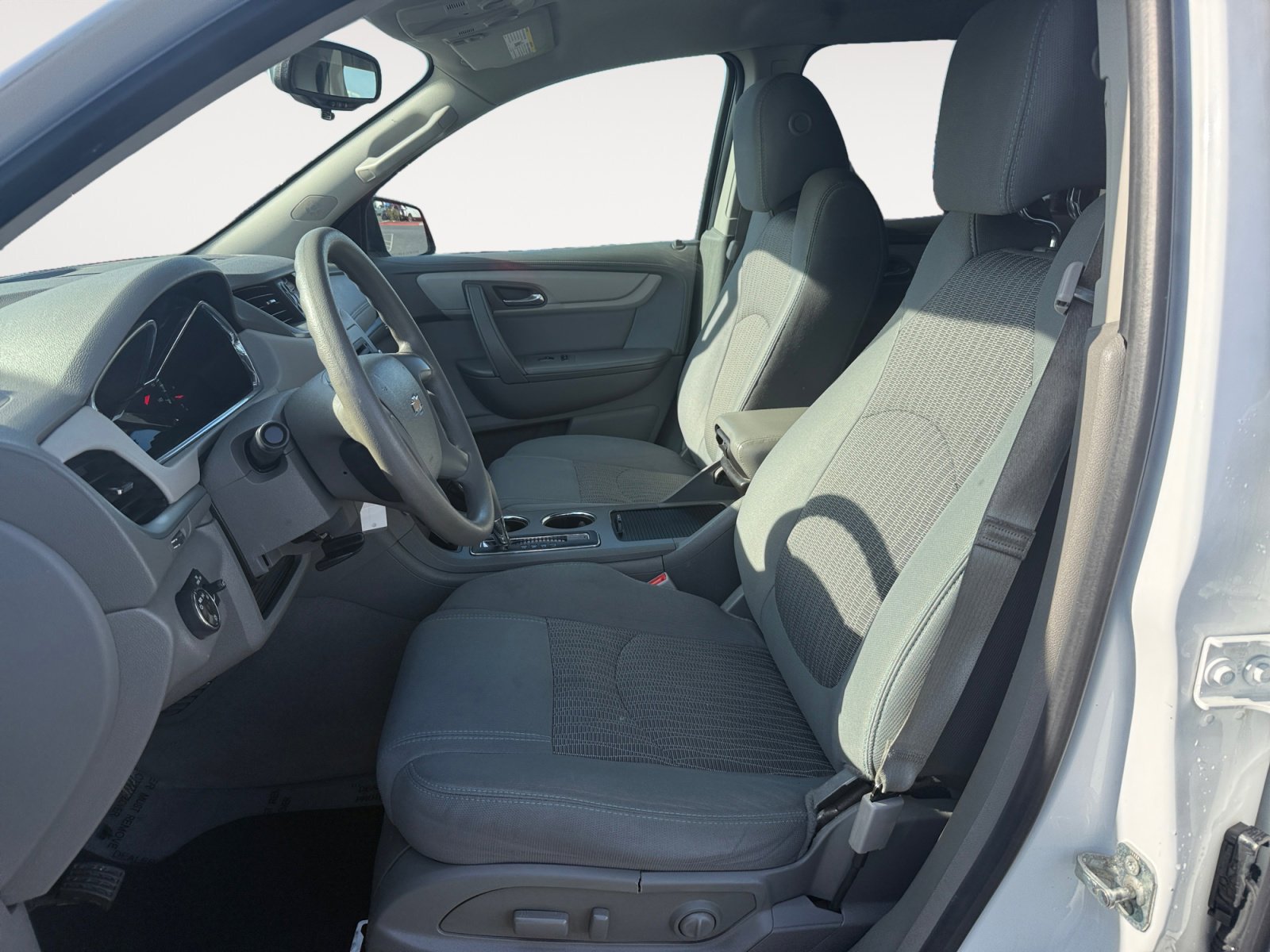 Used 2016 Chevrolet Traverse LS image 10