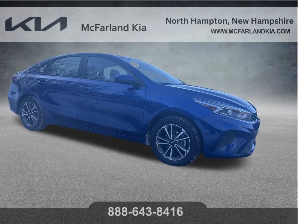 Used 2023 Kia Forte LXS image 9