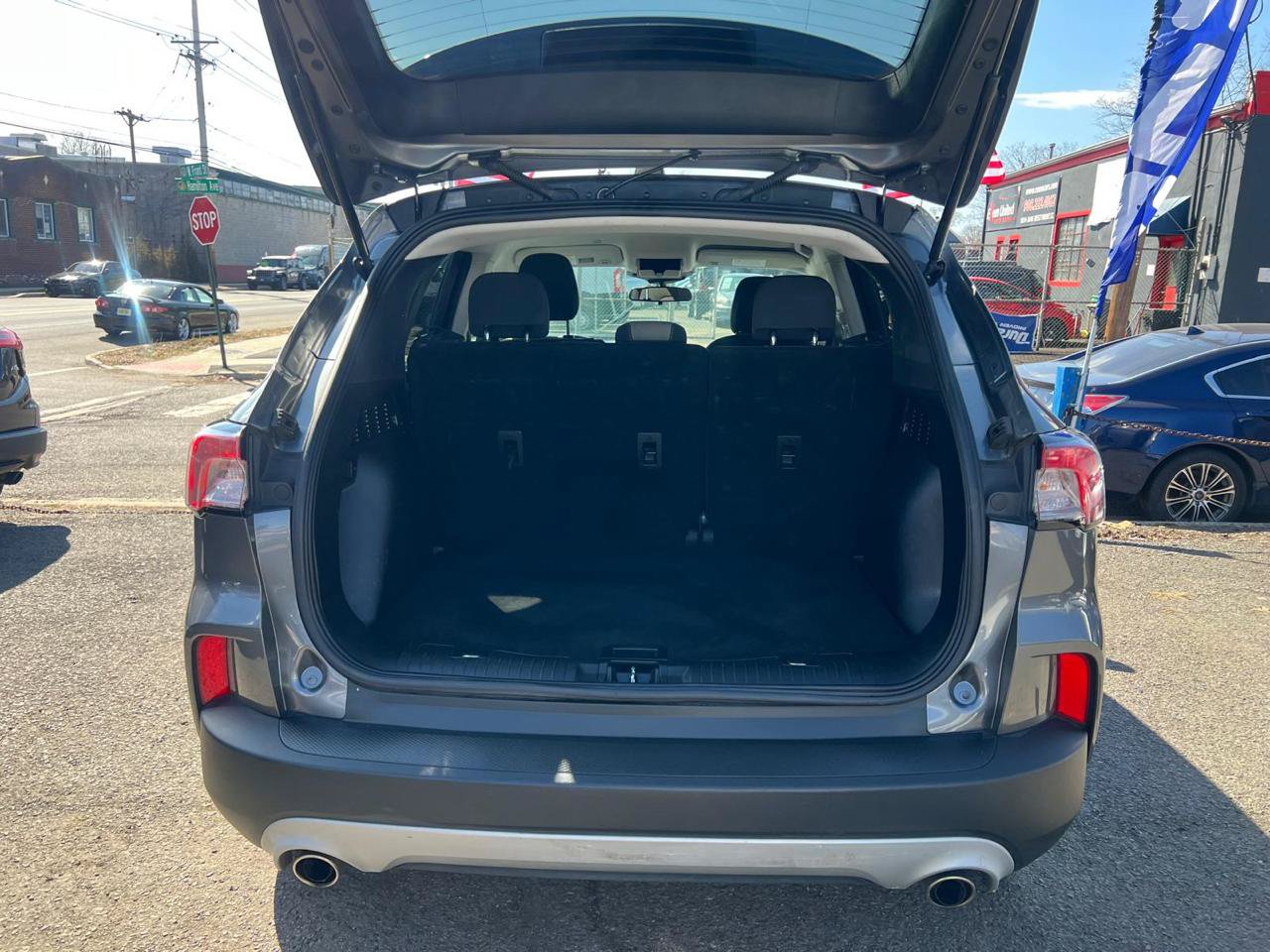 Used 2022 Ford Escape SE AWD/4WD image 10