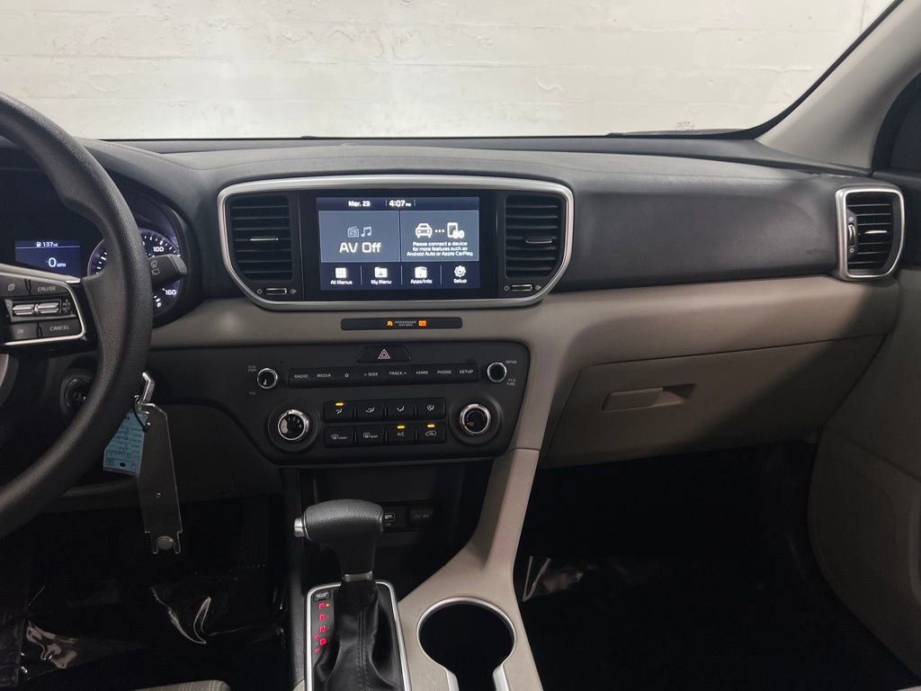 Used 2022 Kia Sportage LX image 19
