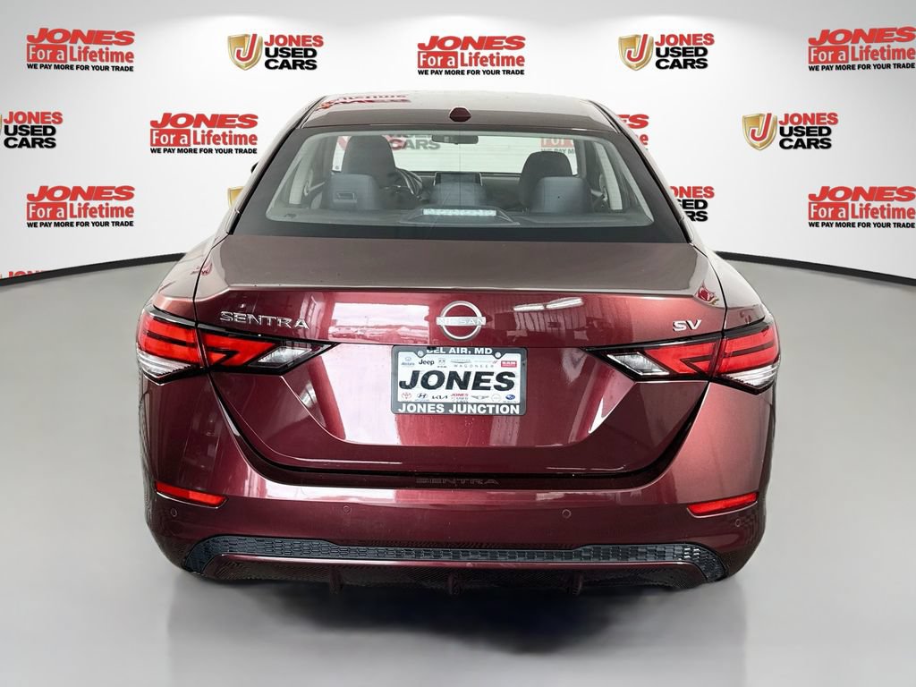 Used 2024 Nissan Sentra SV FWD image 14