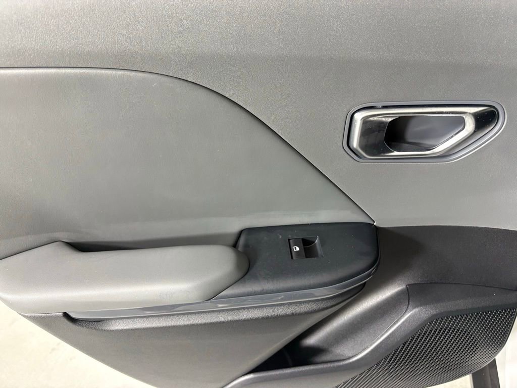 New 2026 Kia K4 EX image 32