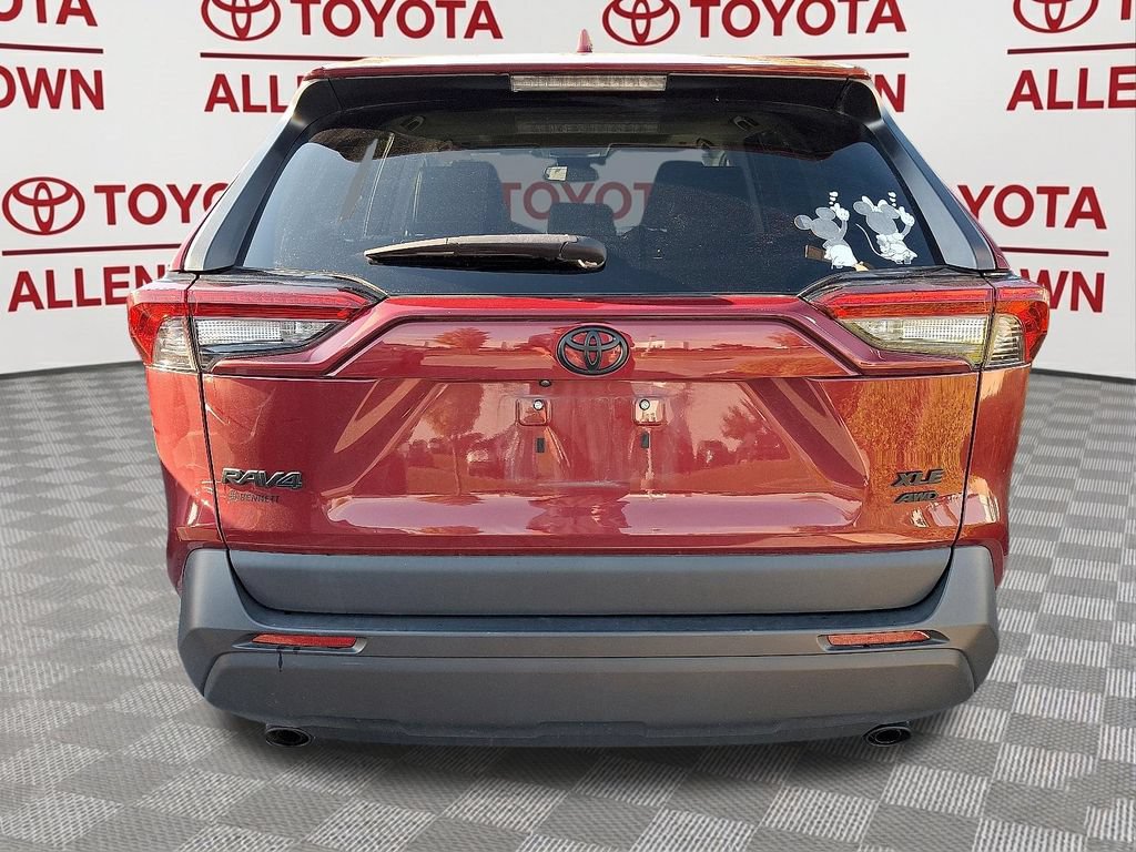 Used 2024 Toyota RAV4 XLE w/ Convenience Package AWD/4WD image 7