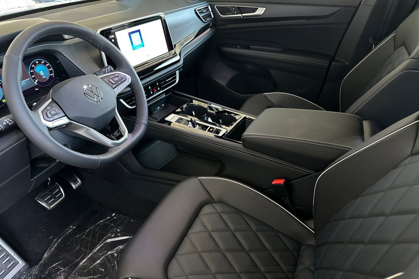 New 2026 Volkswagen Atlas Cross Sport SEL Premium R-Line image 10