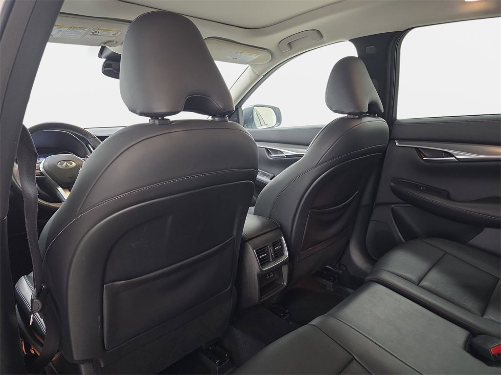 Certified 2022 INFINITI QX50 Luxe image 10